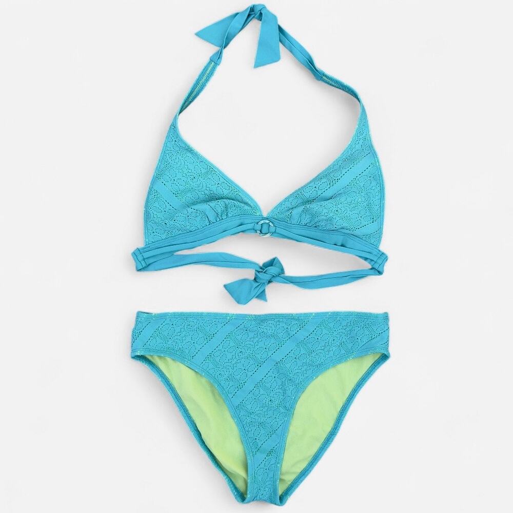 VM Y2K Turquoise Crochet Bikini Set